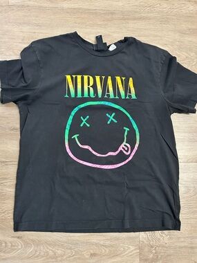 H&M band tee NIRVANA